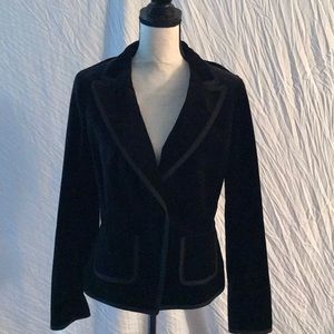Woman’s velour black blazer